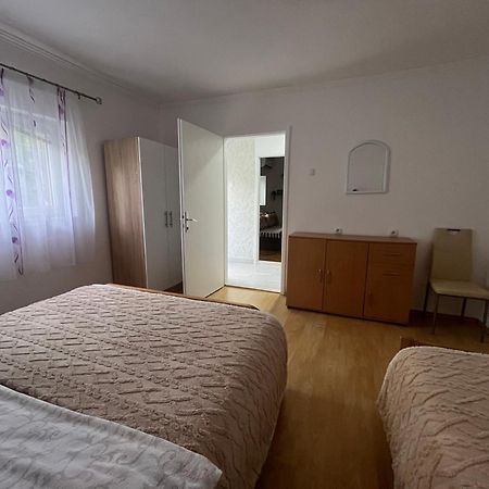Apartman Mim 特雷比涅 外观 照片