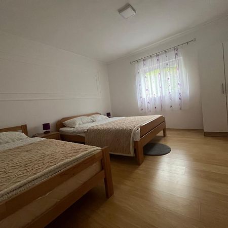 Apartman Mim 特雷比涅 外观 照片