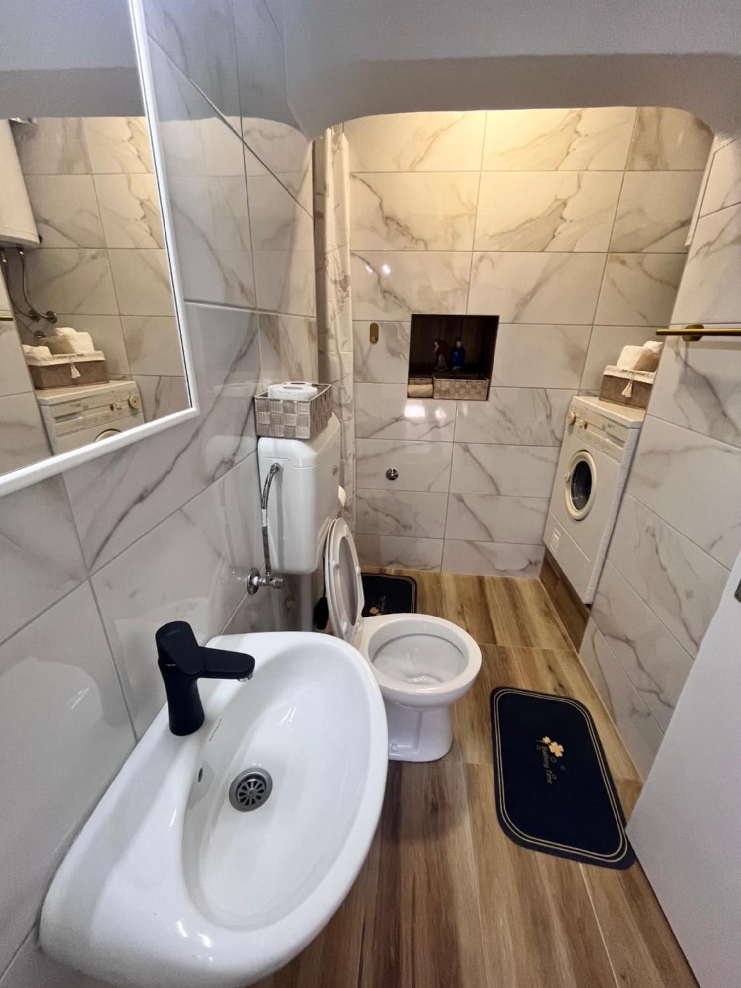 Apartman Mim 特雷比涅 外观 照片