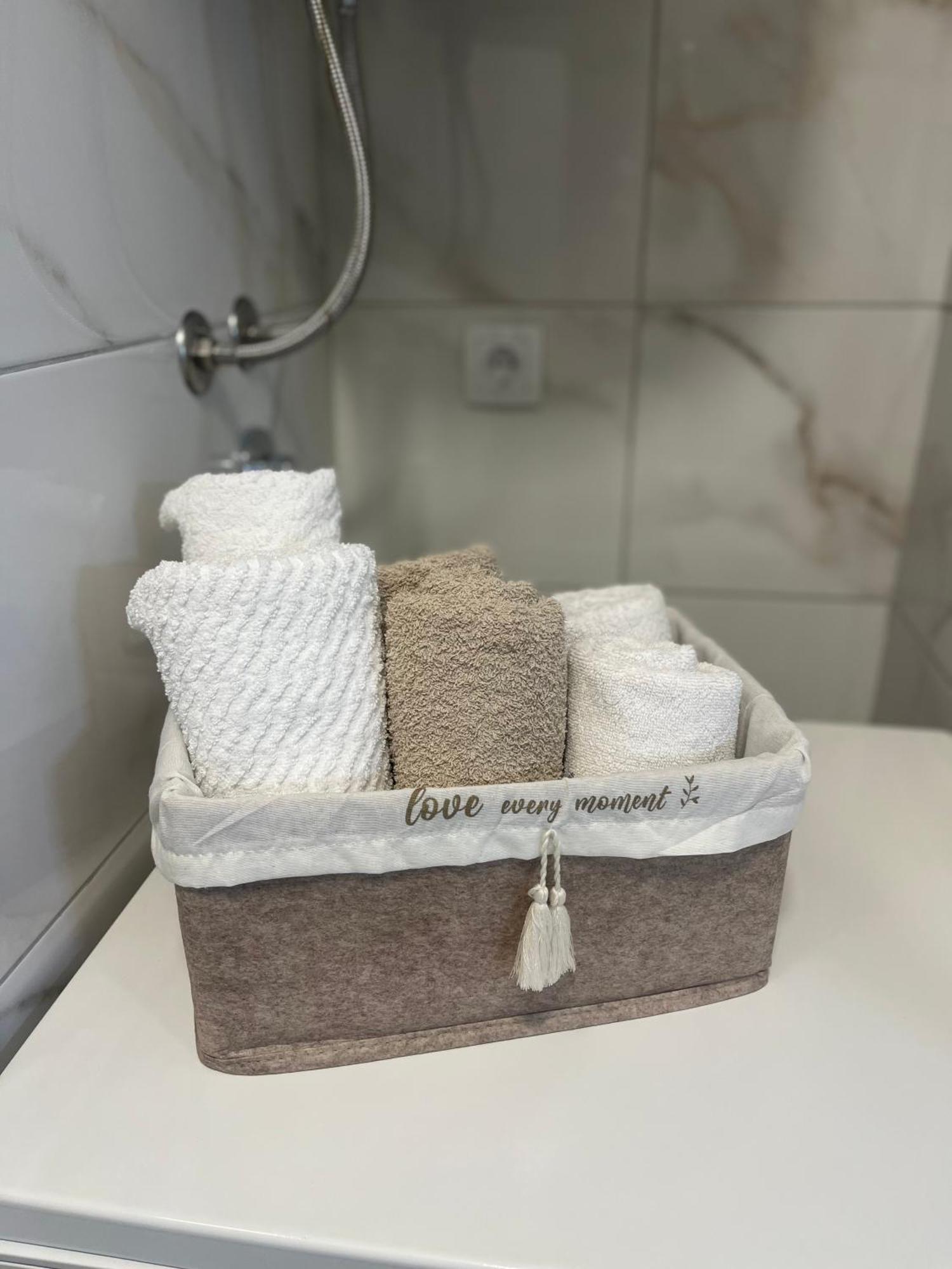 Apartman Mim 特雷比涅 外观 照片